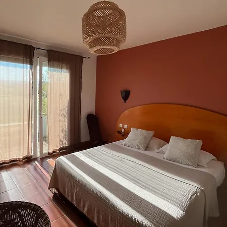 Domaine De Granval D'hotes Εξοχικό σπίτι *