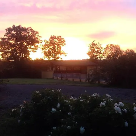 Landsted Domaine De Granval D'hotes Bretenoux